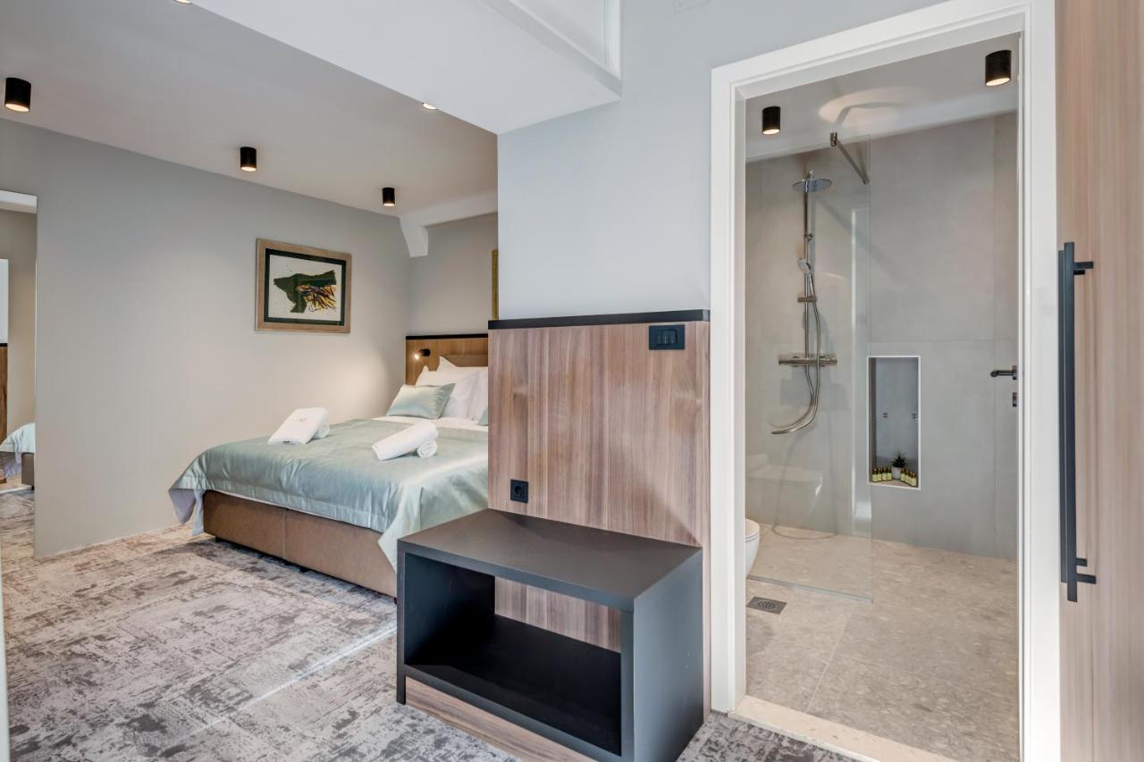 Makarun Heritage Rooms Split Exterior foto